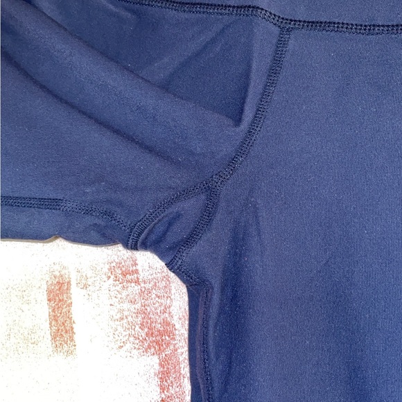 Lululemon yoga pants - Picture 6 of 9